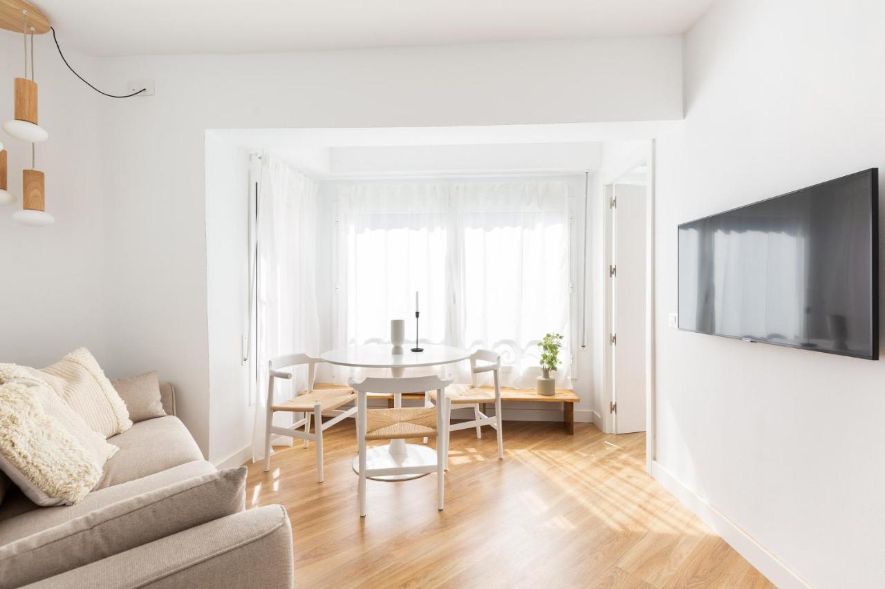 Wow Apartments By Olala Homes L'Hospitalet de Llobregat Eksteriør bilde